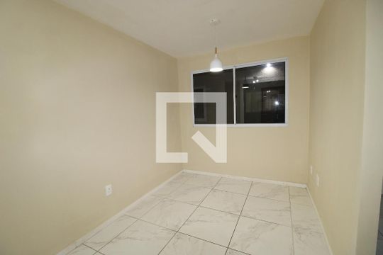 Sala de apartamento para alugar com 2 quartos, 41m² em Parada Xv de Novembro, São Paulo