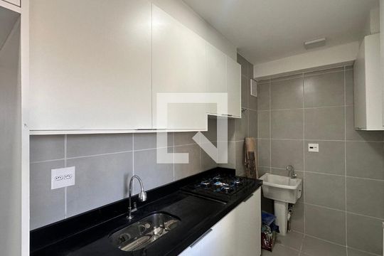Apartamento para alugar com 2 quartos, 38m² em Jardim São Luís, São Paulo