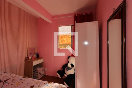 Quarto 1 da Casa 1 de casa à venda com 3 quartos, 225m² em Parque Itrapoã, Santo André