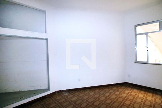 Quarto 2 de casa à venda com 2 quartos, 66m² em Vista Alegre, Rio de Janeiro