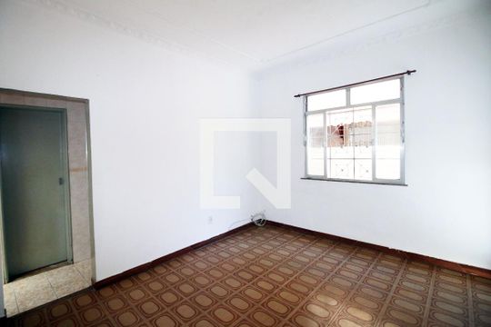 Sala de casa à venda com 2 quartos, 66m² em Vista Alegre, Rio de Janeiro
