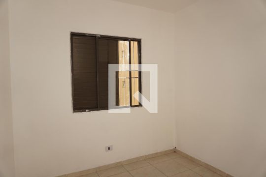 Quarto 1 de apartamento para alugar com 2 quartos, 53m² em Jardim Vitória, Embu das Artes