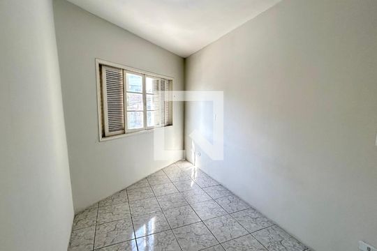 Quarto 1 de casa para alugar com 3 quartos, 80m² em Jardim Rosa de Franca, Guarulhos