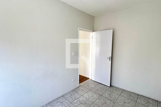Quarto 1 de casa para alugar com 3 quartos, 80m² em Jardim Rosa de Franca, Guarulhos