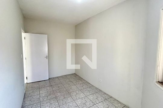 Quarto 1 de casa para alugar com 3 quartos, 80m² em Jardim Rosa de Franca, Guarulhos