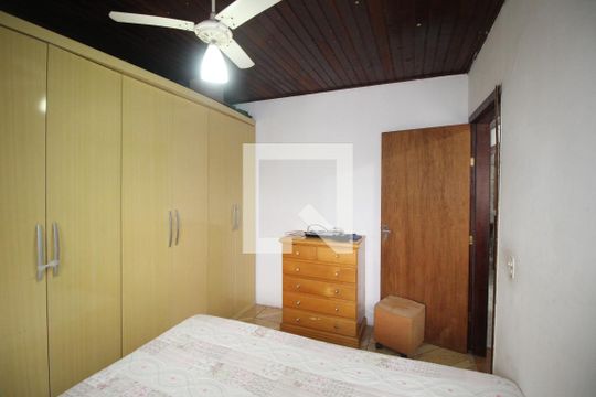 Quarto 1 de casa à venda com 4 quartos, 125m² em Vila Jardim, Porto Alegre
