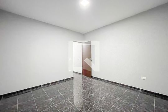 Quarto 1 de casa à venda com 2 quartos, 150m² em Baronesa, Osasco