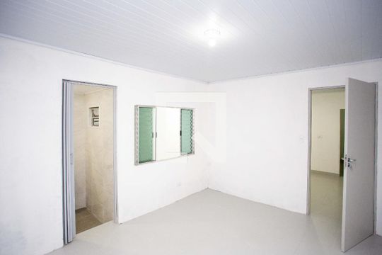 Quarto Suite 1 de casa para alugar com 2 quartos, 152m² em Conceição, Diadema