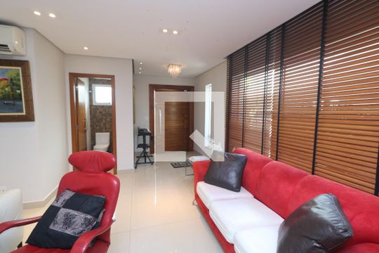 Sala de casa para alugar com 3 quartos, 400m² em Campestre, Santo André
