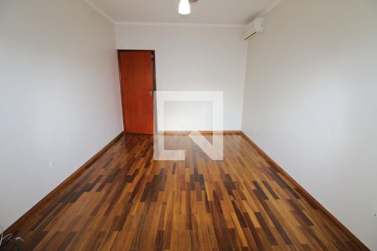 Quarto 1 de casa para alugar com 3 quartos, 117m² em Jardim Alvorada, São José dos Campos