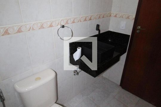 Banheiro 1 de casa para alugar com 3 quartos, 117m² em Jardim Alvorada, São José dos Campos