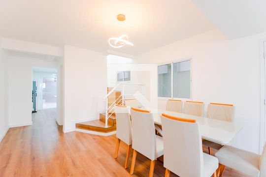 Sala de casa de condomínio à venda com 3 quartos, 132m² em Vila Rosalia, Guarulhos