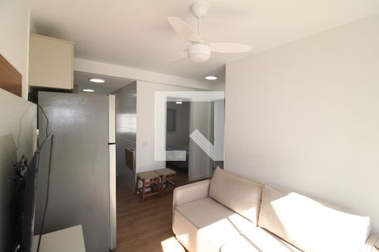 Sala / Cozinha de apartamento para alugar com 2 quartos, 45m² em Santana, São Paulo