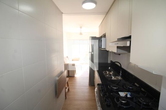 Sala / Cozinha de apartamento para alugar com 2 quartos, 45m² em Santana, São Paulo