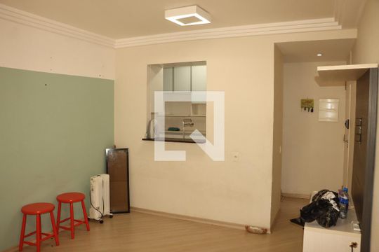 Apartamento à venda com 3 quartos, 59m² em Vila Independencia, São Paulo