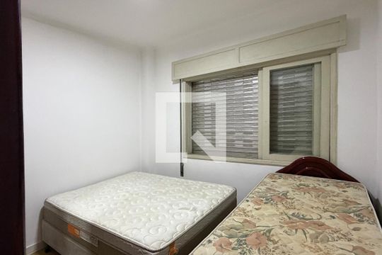 Quarto de apartamento para alugar com 1 quarto, 40m² em Embaré, Santos