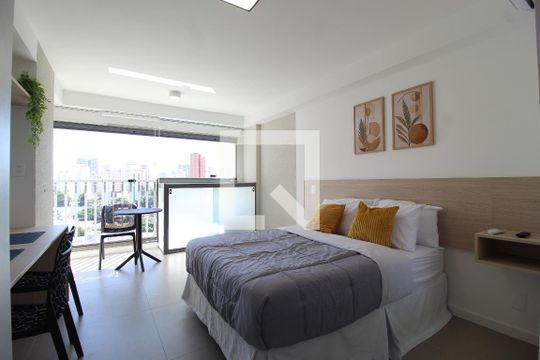 Sala/Quarto de kitnet/studio para alugar com 1 quarto, 26m² em Indianópolis, São Paulo