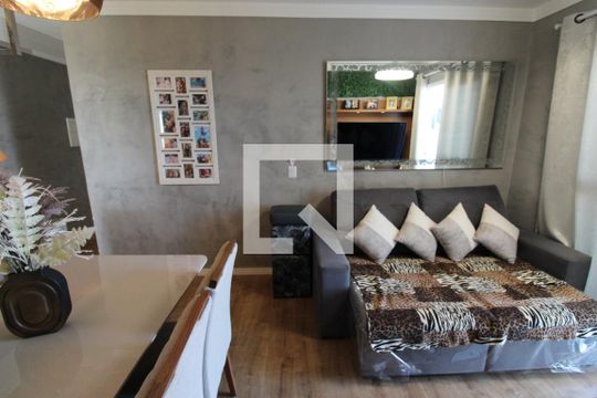Sala de apartamento para alugar com 3 quartos, 67m² em Jardim Copacabana, São José dos Campos