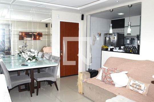 Sala de apartamento para alugar com 3 quartos, 60m² em Acaiaca, Belo Horizonte