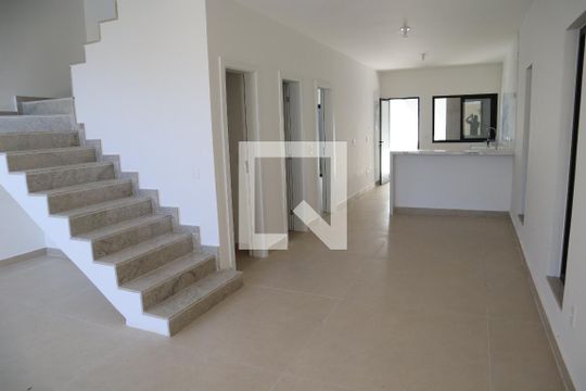 SALA de casa à venda com 4 quartos, 250m² em Vargem Pequena, Rio de Janeiro