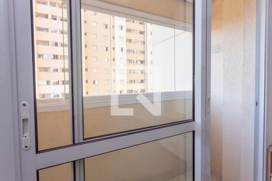Vista da Sala de apartamento para alugar com 2 quartos, 58m² em Jardim Umuarama, São Paulo