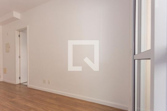 Sala de apartamento para alugar com 2 quartos, 58m² em Jardim Umuarama, São Paulo