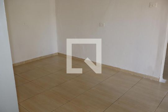 Sala de casa para alugar com 2 quartos, 80m² em Vila Bela, São Paulo