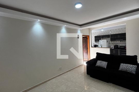 Casa 2 - Sala de casa à venda com 3 quartos, 240m² em Parque Oratório, Santo André