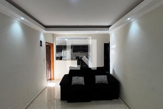 Casa 2 - Sala de casa à venda com 3 quartos, 240m² em Parque Oratório, Santo André