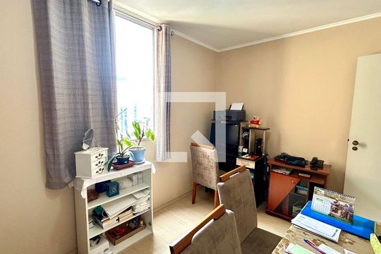 Quarto 1 de apartamento à venda com 2 quartos, 75m² em Vila das Palmeiras, Guarulhos