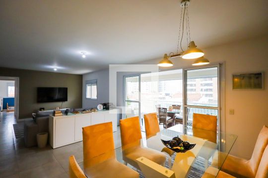 Sala de apartamento para alugar com 3 quartos, 147m² em Santo Amaro, São Paulo