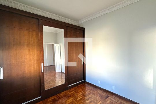 Apartamento para alugar com 2 quartos, 110m² em Copacabana, Rio de Janeiro