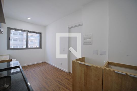 Apartamento para alugar com 1 quarto, 28m² em Vila Guilhermina, São Paulo