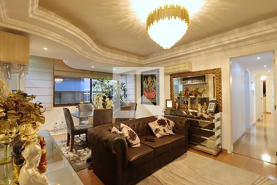Apartamento à venda com 3 quartos, 167m² em Vila Ipiranga, Porto Alegre