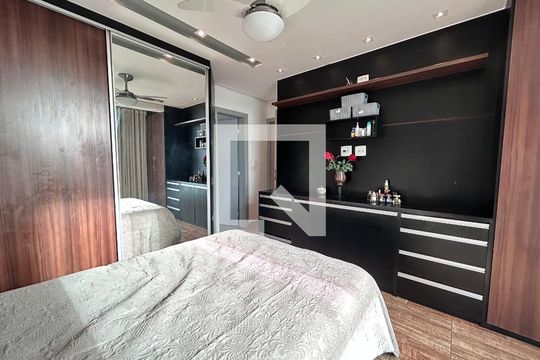 Apartamento à venda com 5 quartos, 70m² em Castelo, Belo Horizonte