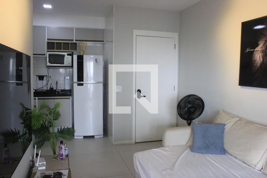Apartamento à venda com 2 quartos, 57m² em Vila Camargos, Guarulhos
