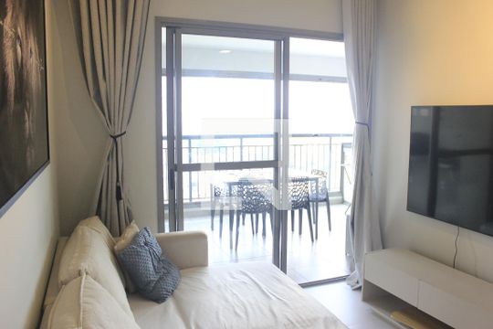 Sala  de apartamento à venda com 2 quartos, 57m² em Vila Camargos, Guarulhos