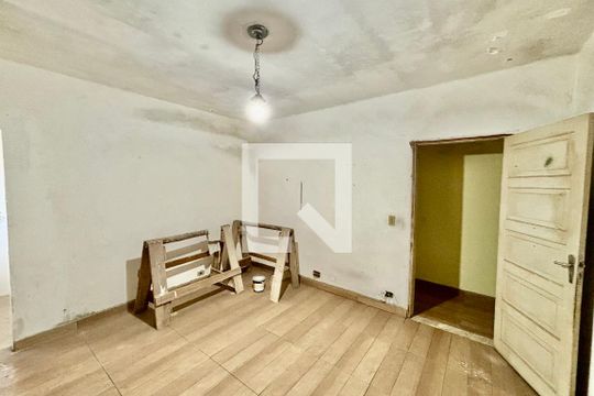 Quarto 2 de casa à venda com 4 quartos, 350m² em Vila Nova Savoia, São Paulo