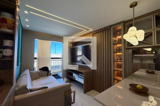 Sala de apartamento à venda com 2 quartos, 44m² em Anil, Rio de Janeiro
