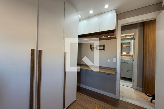 Quarto 1 de apartamento à venda com 2 quartos, 44m² em Anil, Rio de Janeiro