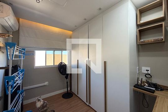 Quarto 1 de apartamento à venda com 2 quartos, 44m² em Anil, Rio de Janeiro