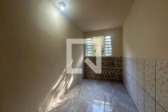 Sala de casa para alugar com 1 quarto, 35m² em Vila Militar, Barueri