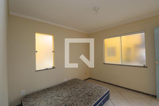 Apartamento para alugar com 3 quartos, 80m² em Praia do Flamengo, Salvador