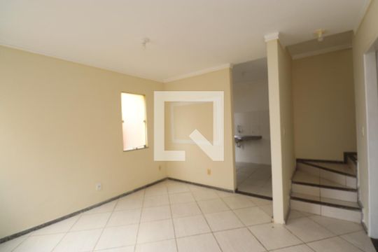 Sala de apartamento para alugar com 3 quartos, 80m² em Praia do Flamengo, Salvador