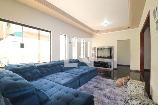 Sala de casa à venda com 3 quartos, 275m² em Jardim das Maravilhas, Santo André