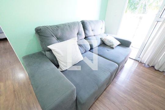 Sala de apartamento para alugar com 2 quartos, 45m² em Liberdade, São Paulo