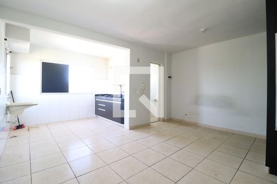 Sala/Quarto de apartamento para alugar com 1 quarto, 50m² em Jardim Patricia, Uberlândia