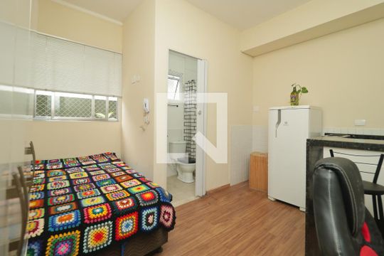 Kitnet de kitnet/studio para alugar com 1 quarto, 20m² em Cambuci, São Paulo