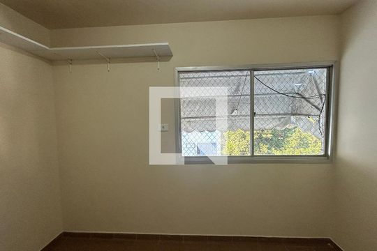 Quarto 1 de apartamento para alugar com 2 quartos, 65m² em Todos Os Santos, Rio de Janeiro