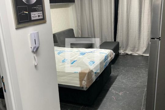 Studio de kitnet/studio para alugar com 1 quarto, 25m² em Auxiliadora, Porto Alegre